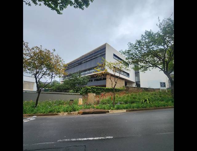 370M² OFFICE TO LET IN UMHLANGA RIDGE